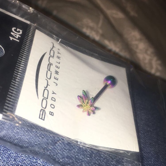 14G Titanium Tongue Barbell - Pot Leaf - Picture 3 of 3